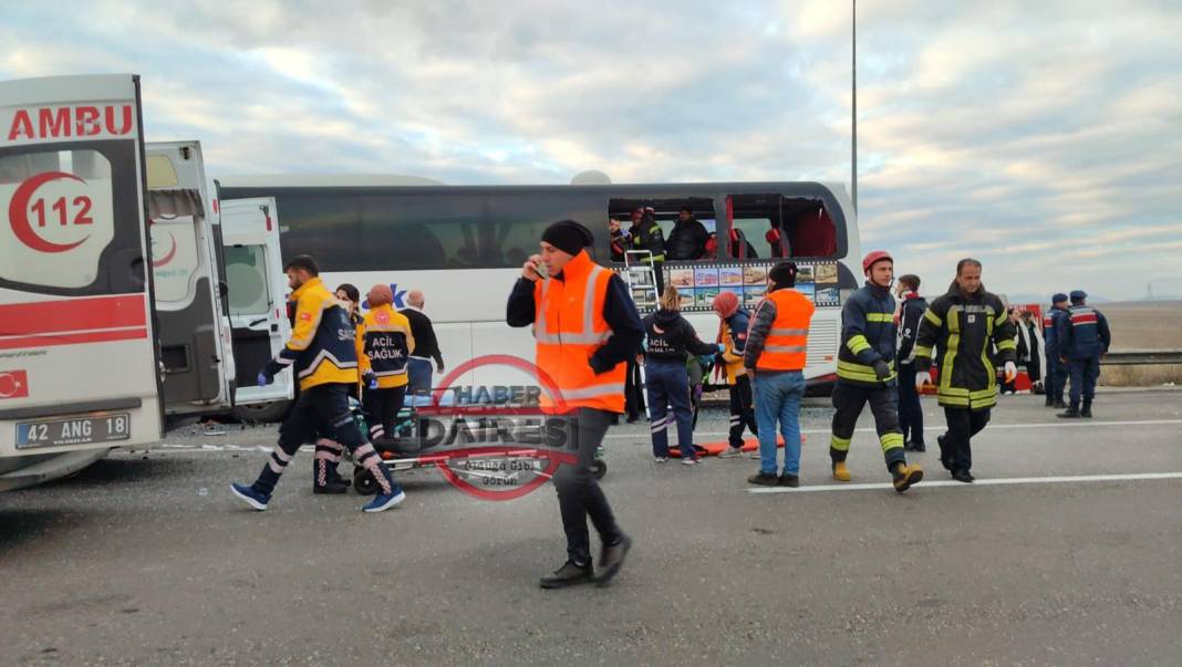 Konya’da yolcu otobüsü kazaya karıştı! Çok sayıda ölü ve yaralı var 6